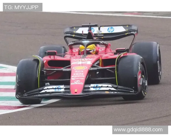 最终的遮羞布被一把扯下！法拉利领队锋芒直指汉密尔顿